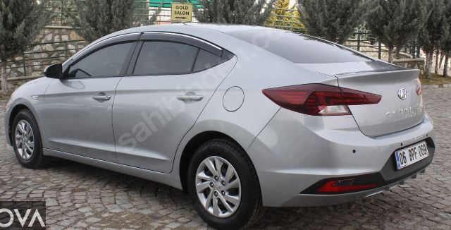 HYUNDAI ELANTRA- 19/20; ARAÇ BİLGİLERİ VE RESİMLERİ