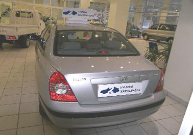 HYUNDAI ELANTRA- 04/07; ARAÇ BİLGİLERİ VE RESİMLERİ