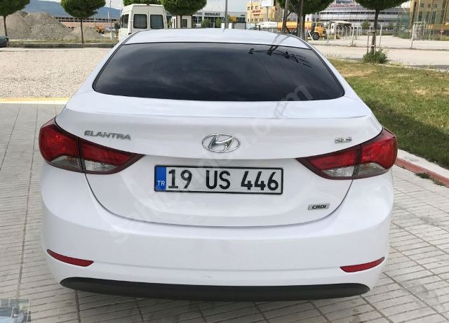 HYUNDAI ELANTRA- 11/15; ARAÇ BİLGİLERİ VE RESİMLERİ