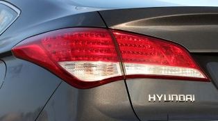 HYUNDAI I40- 12/13; ARAÇ BİLGİLERİ VE RESİMLERİ