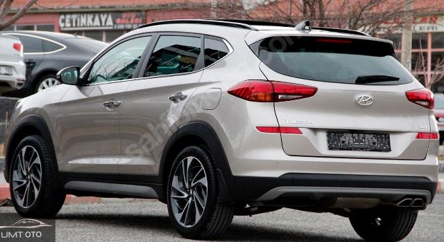 HYUNDAI TUCSON- 19/20; ARAÇ BİLGİLERİ VE RESİMLERİ