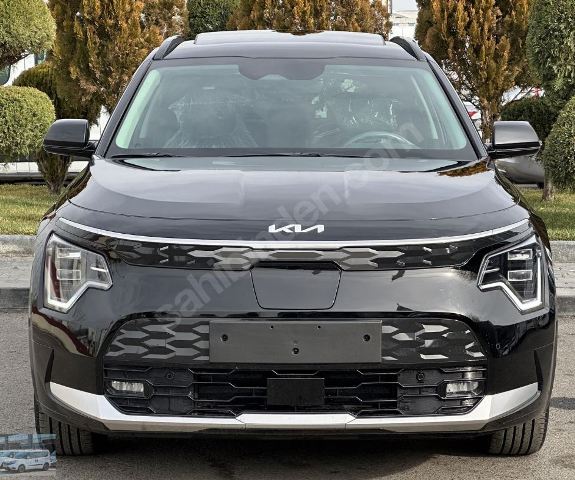 KIA NIRO- 22/24; ARAÇ BİLGİLERİ VE RESİMLERİ