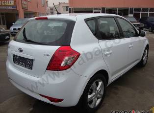 KIA CEED- 10/11; ARAÇ BİLGİLERİ VE RESİMLERİ