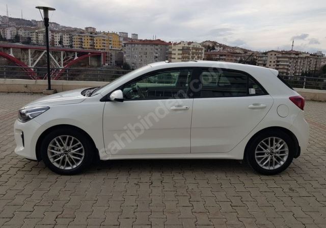 KIA RIO- HB- 17/20; ARAÇ BİLGİLERİ VE RESİMLERİ