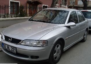 OPEL VECTRA- B- 99/02; ARAÇ BİLGİLERİ VE RESİMLERİ