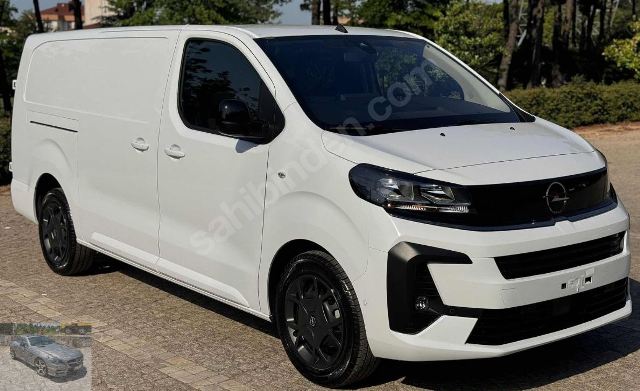 OPEL VIVARO- 20/24; ARAÇ BİLGİLERİ VE RESİMLERİ