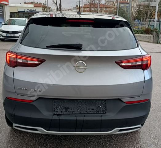 OPEL GRANDLAND X- 18/22; ARAÇ BİLGİLERİ VE RESİMLERİ