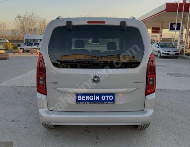 OPEL COMBO- 19/24; ARAÇ BİLGİLERİ VE RESİMLERİ