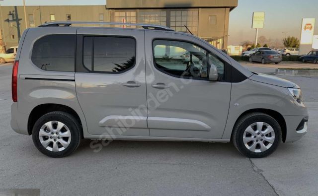 OPEL COMBO- 19/24; ARAÇ BİLGİLERİ VE RESİMLERİ