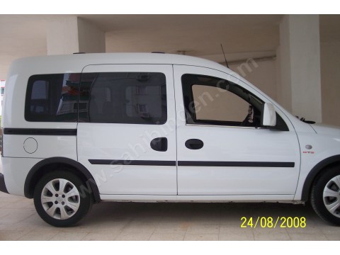 OPEL COMBO- 02/12; ARAÇ BİLGİLERİ VE RESİMLERİ