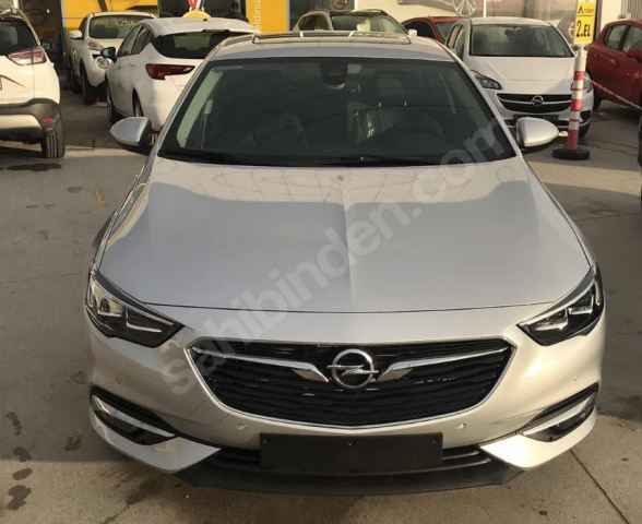 OPEL INSIGNIA- 17/19; ARAÇ BİLGİLERİ VE RESİMLERİ