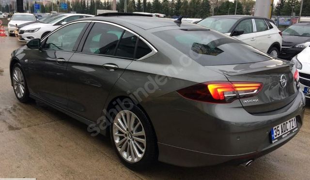 OPEL INSIGNIA- 17/19; ARAÇ BİLGİLERİ VE RESİMLERİ