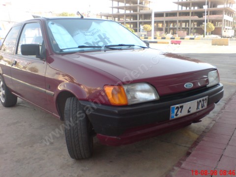 FORD FIESTA- 89/95; ARAÇ BİLGİLERİ VE RESİMLERİ