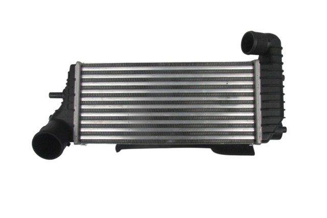 FORD FOCUS C MAX- 11/15; TURBO SOĞUTMA RADYATÖRÜ 1.5/1.6 TDCİ(İNTERCOOLER)(BRAZİNG)(336X157X62) ORİS