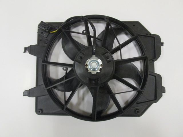 FORD FOCUS- SD/HB- 98/05; RADYATÖR FAN DAVLUMBAZI TEKLİ 1.4/1.6CC (5KANAT)
