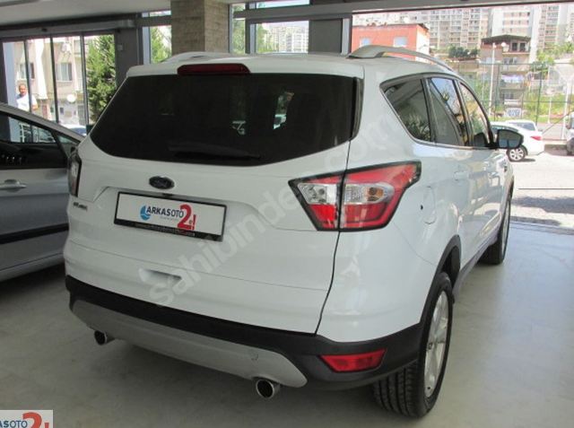 FORD KUGA- 17/19; ARAÇ BİLGİLERİ VE RESİMLERİ