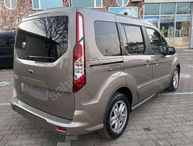 FORD TOURNEO CONNECT- 20/22; ARAÇ BİLGİLERİ VE RESİMLERİ