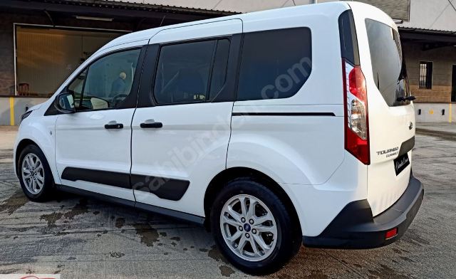 FORD TOURNEO CONNECT- 20/22; ARAÇ BİLGİLERİ VE RESİMLERİ