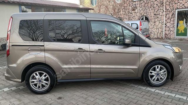 FORD TOURNEO CONNECT- 20/22; ARAÇ BİLGİLERİ VE RESİMLERİ