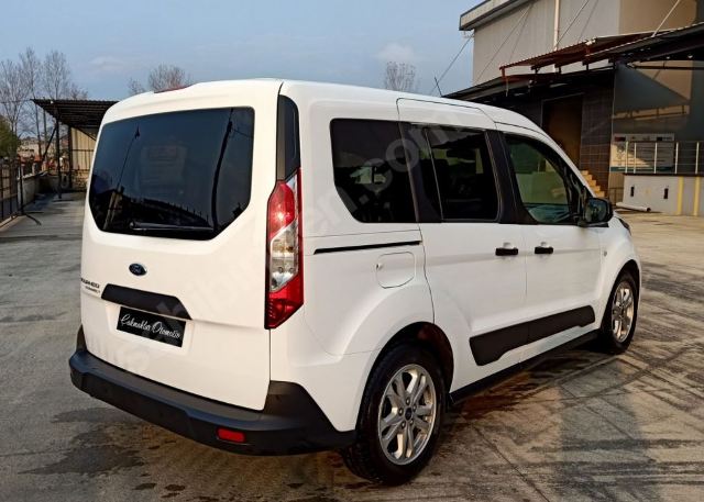 FORD TOURNEO CONNECT- 20/22; ARAÇ BİLGİLERİ VE RESİMLERİ