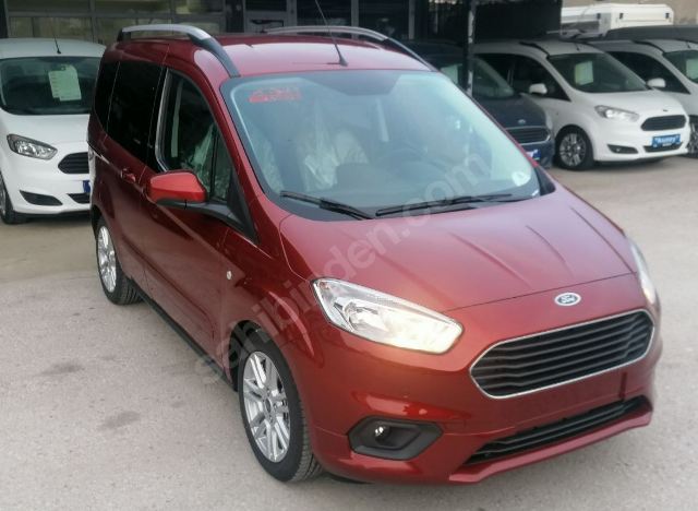 FORD TOURNEO COURIER- 18/24; ARAÇ BİLGİLERİ VE RESİMLERİ