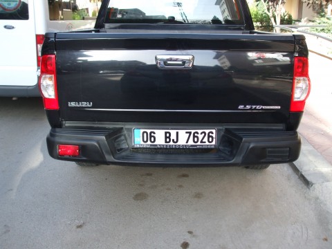 ISUZU D MAX- PICK UP- 07/12; ARAÇ BİLGİLERİ VE RESİMLERİ