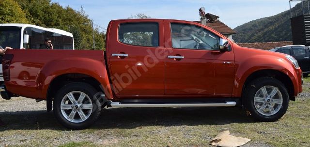 ISUZU D MAX- PICK UP- 17/19; ARAÇ BİLGİLERİ VE RESİMLERİ