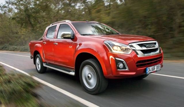 ISUZU D MAX- PICK UP- 17/19; ARAÇ BİLGİLERİ VE RESİMLERİ