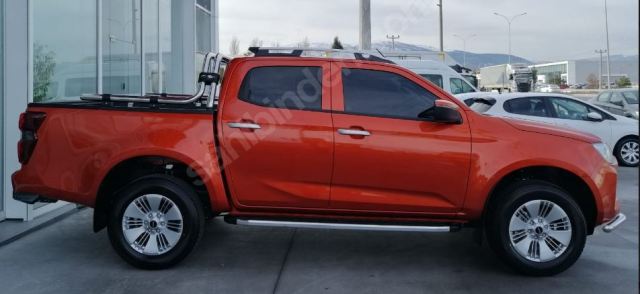 ISUZU D MAX- PICK UP- 20/24; ARAÇ BİLGİLERİ VE RESİMLERİ