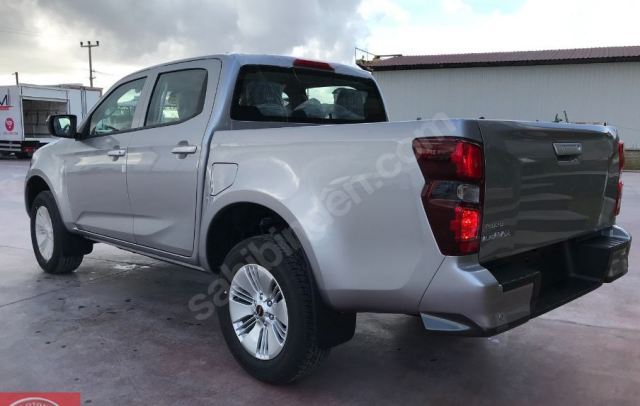 ISUZU D MAX- PICK UP- 20/24; ARAÇ BİLGİLERİ VE RESİMLERİ