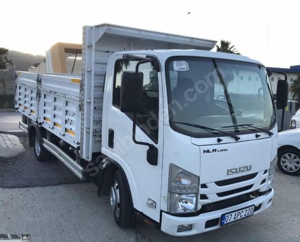 ISUZU NLR- 10/24; ARAÇ BİLGİLERİ VE RESİMLERİ