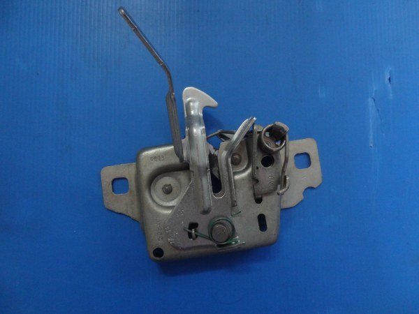 MOTOR KAPUT KİLİDİ KANGOO III 08