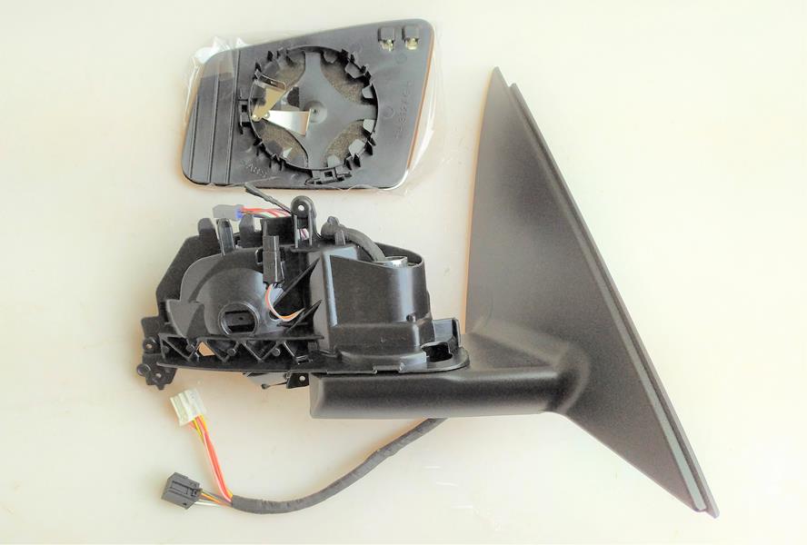 AYNA MERCEDES C W204 10-13 ELEKTRİKLİ ISITMALI ASTARLI SİNYALLİ HAFIZALI ASFERİK BLİS SOL 2048111107