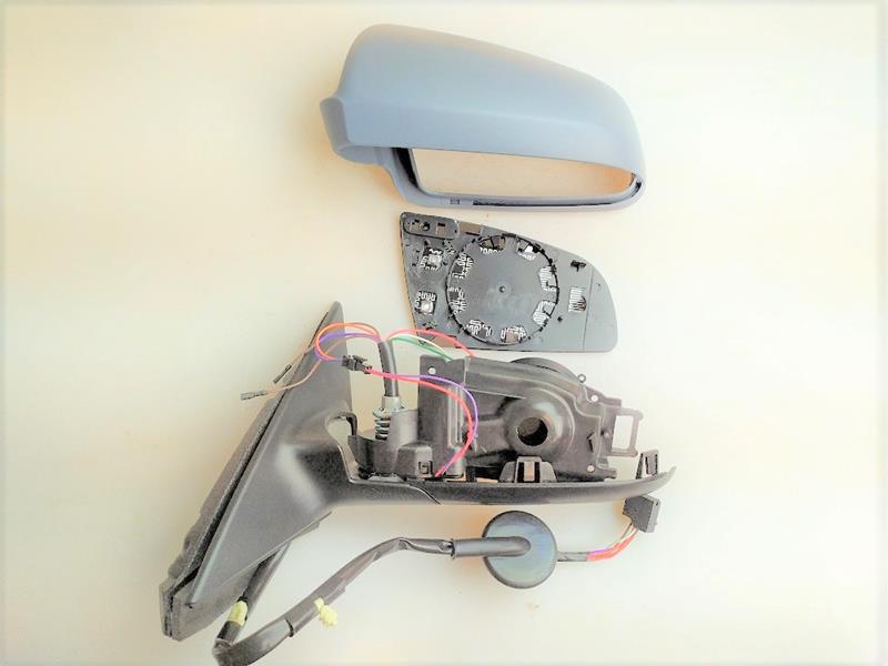 DIŞ DİKİZ AYNASI ELEKTRİKLİ ISITMALI ASTARLI KÖR NOKTALI 5 KAPI SOL A3 5D 03-08