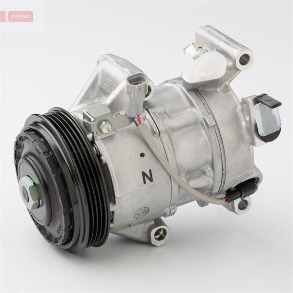 COMPRESSOR. AİR CONDİTİONER TOYOTA VERSO S 10-16