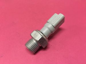 YAĞ MÜŞÜRÜ P206-207-307-407-C2-C3-C4-C5-PARTNER-BERLIN-BOXER-DUCATO-SCUDO-CMAX-FOCUS-FIESTA-MONDEO DISCOVERY SPORT L550 FREELANDER 2 L359 R.R EVOQUE L538 MINI R56 R59