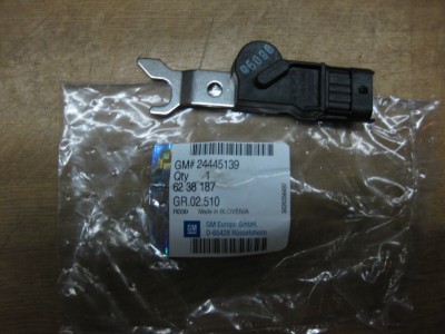 9012039 KABLOLU EKSANTRİK MİL SENSÖRÜ ASTRA F-OMEGA B-VECTRA A-VECTRA B 1.8-2.0 16V X20XEV