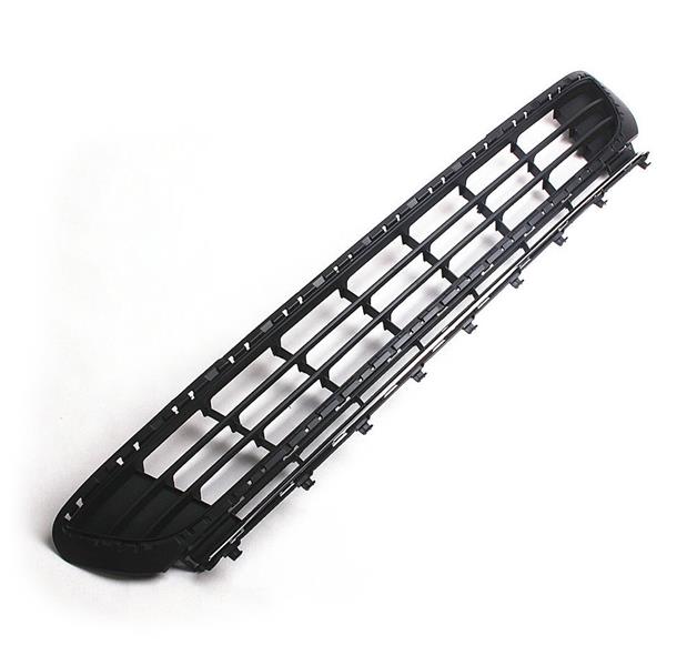 IZGARA TAMPON ORTA ÖN VW GOLF 7.5 2012-2016