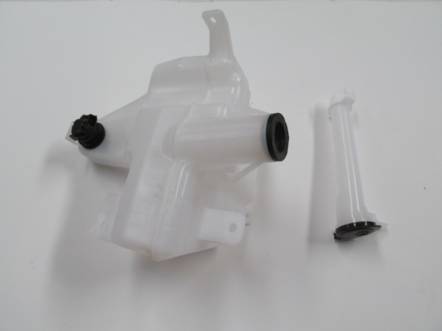 TOYOTA COROLLA- NDE180- 13/16; ÖN CAM SU BİDONU/DEPOSU MOTORLU (DİZEL/BENZİNLİ) (TW)